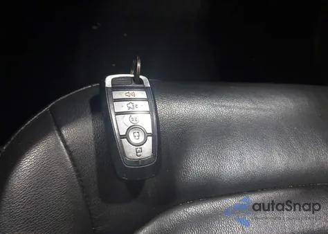 2018 Ford Fusion Energi Se Luxury из США, поврежденный, VIN 3FA6P0PU3JR106075